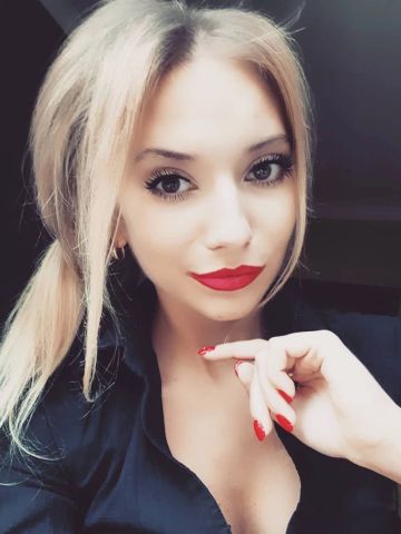 Николь